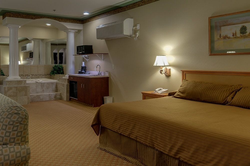 The Lodge At Rolling Hills Casino & Resort Corning Bagian luar foto