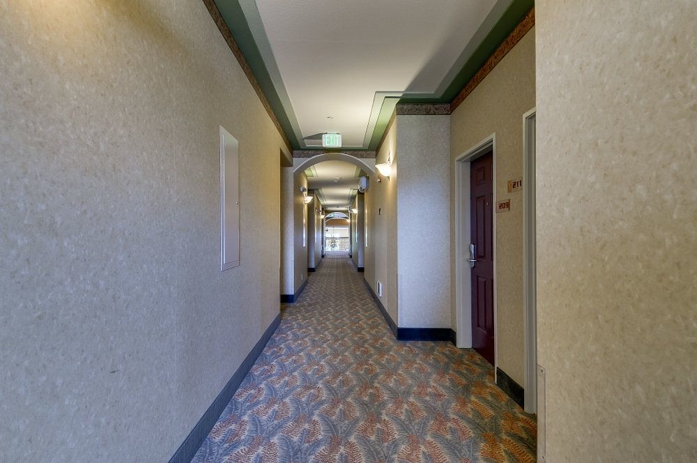 The Lodge At Rolling Hills Casino & Resort Corning Bagian luar foto