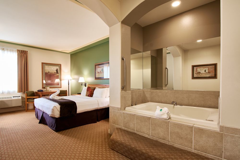 The Lodge At Rolling Hills Casino & Resort Corning Bagian luar foto
